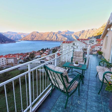 Apartment Ancora Kotor Bagian luar foto