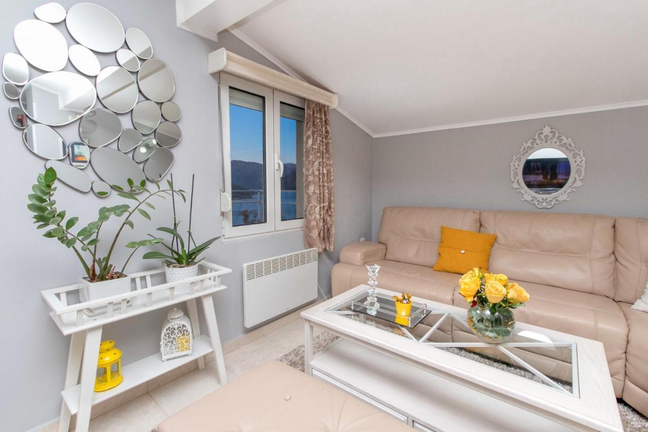 Apartment Ancora Kotor Bagian luar foto