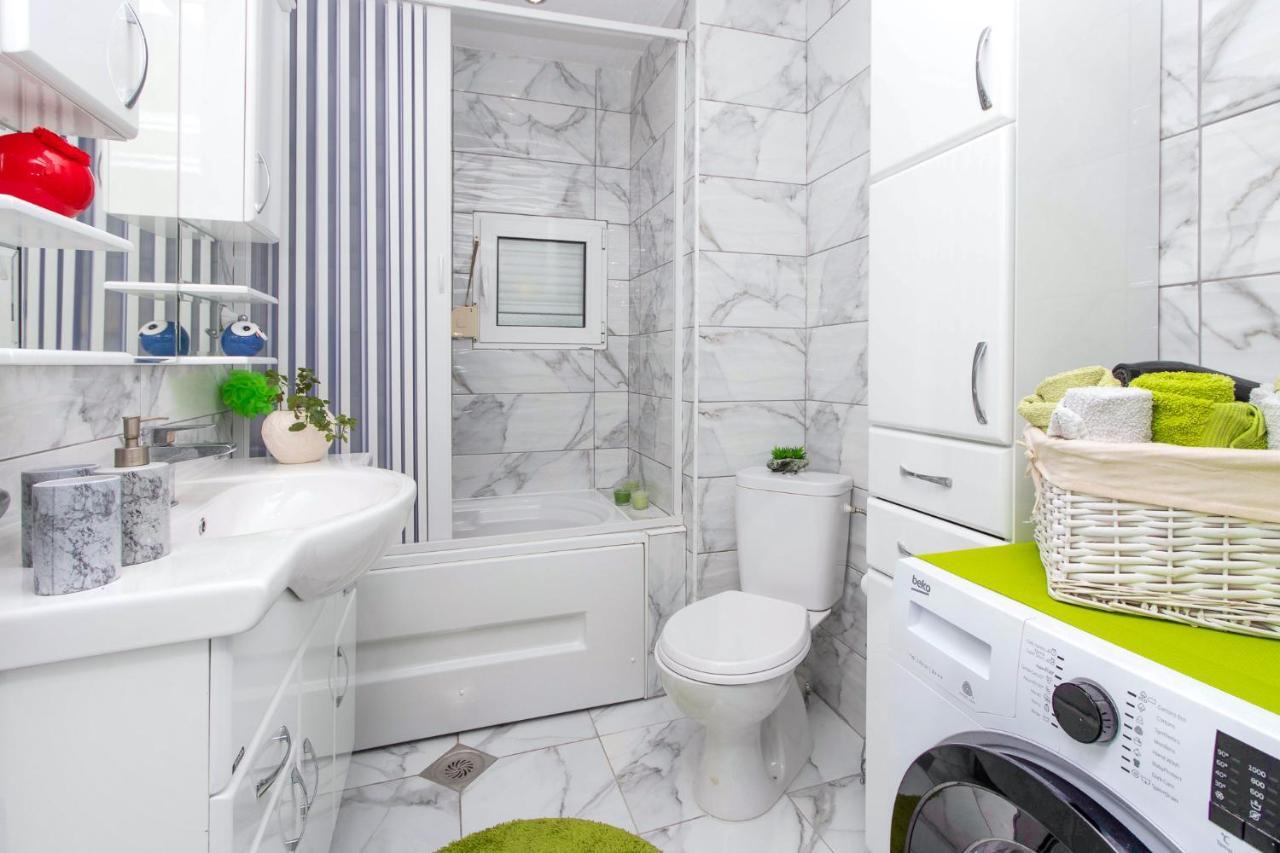 Apartment Ancora Kotor Bagian luar foto