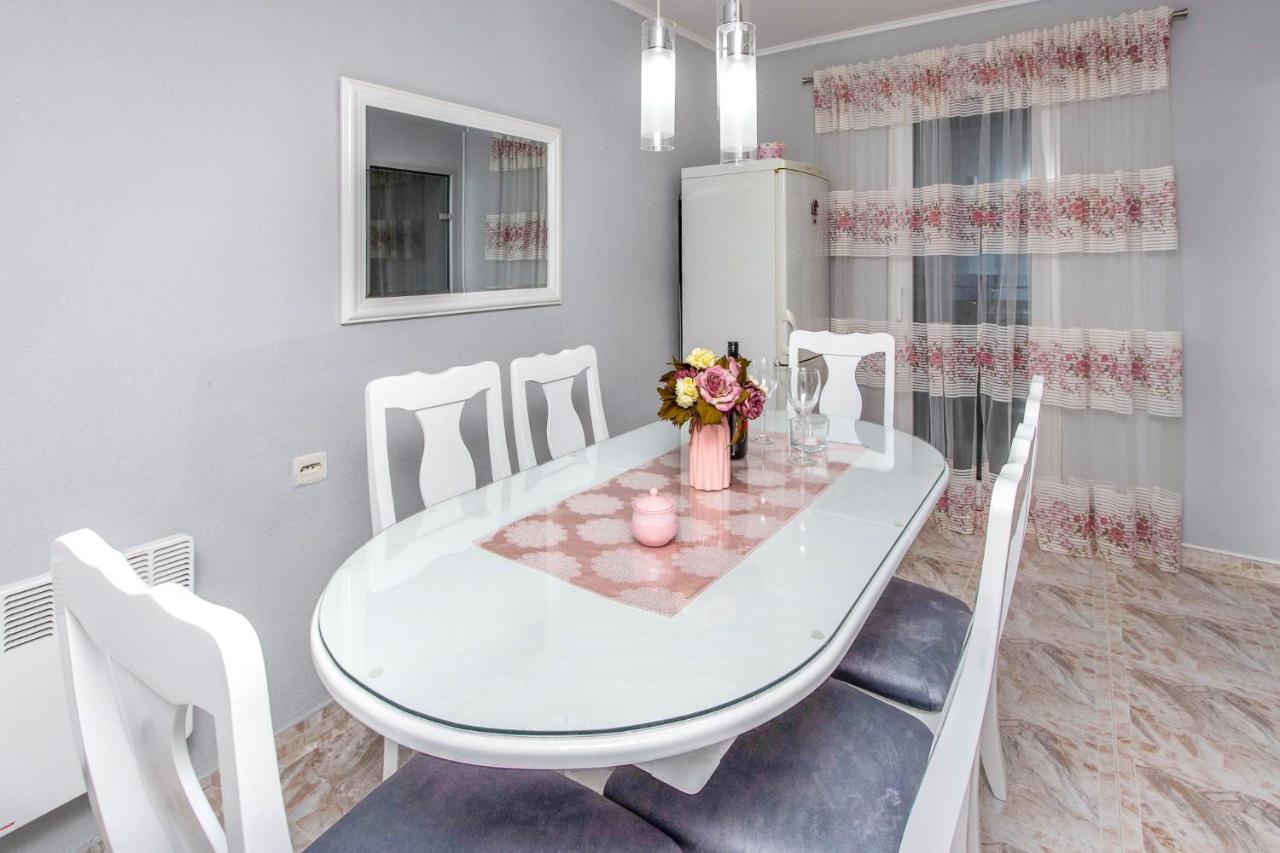 Apartment Ancora Kotor Bagian luar foto